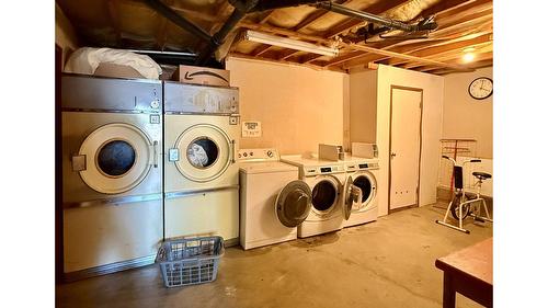 6532 Wasa Lake Park Drive, Wasa, BC - Indoor Photo Showing Laundry Room