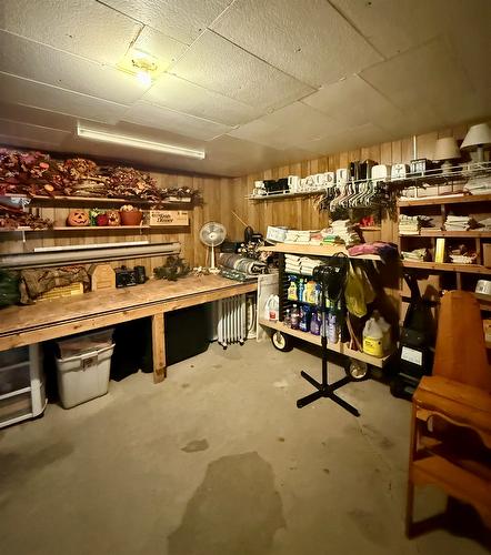 6532 Wasa Lake Park Drive, Wasa, BC - Indoor Photo Showing Other Room