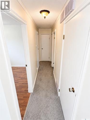 1410 4Th Avenue N, Regina, SK - Indoor Photo Showing Other Room