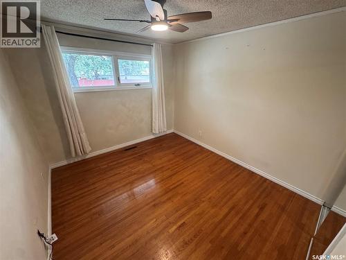 1410 4Th Avenue N, Regina, SK - Indoor Photo Showing Other Room