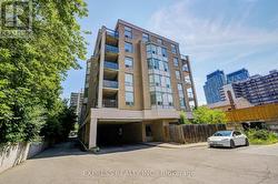 PH01 - 5940 YONGE STREET Toronto, ON M2M 4M6