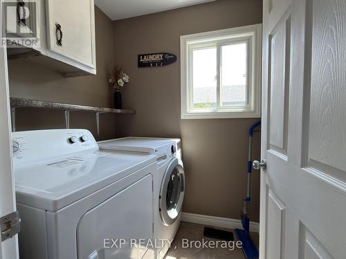 608 Highview Drive, St. Thomas, ON - Indoor Photo Showing Laundry Room