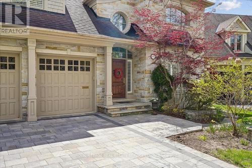 1726 The Pines, Mississauga, ON - Outdoor