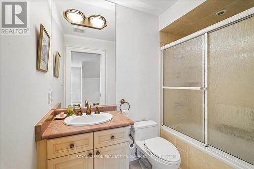 1726 The Pines, Mississauga, ON - Indoor Photo Showing Bathroom