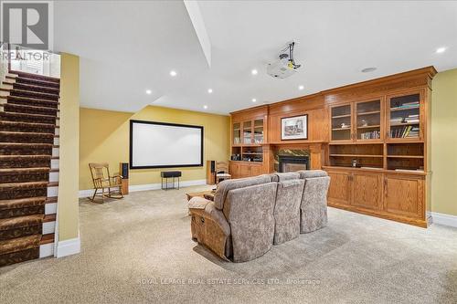 1726 The Pines, Mississauga, ON - Indoor