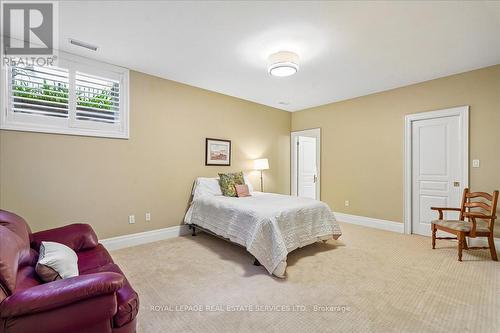 1726 The Pines, Mississauga, ON - Indoor Photo Showing Bedroom