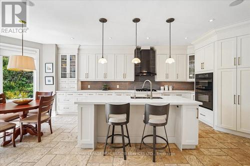 1726 The Pines, Mississauga, ON - Indoor