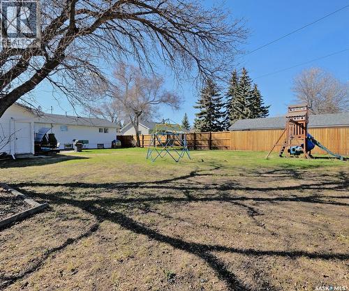 1002 King Street, Rosetown, SK - Outdoor
