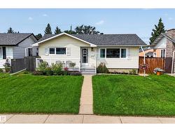 16046 95 AV NW  Edmonton, AB T5P 0A7