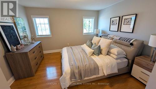 13 Evaridge Drive, Markham, ON - Indoor Photo Showing Bedroom