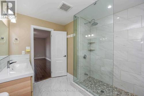 63 Lord Simcoe Drive, Brampton, ON - Indoor Photo Showing Bathroom