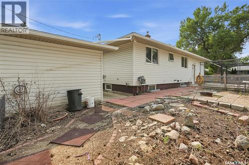 144 Orchard Crescent, Regina, SK - Outdoor With Exterior