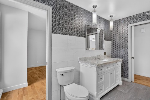 Salle de bains - 7200 Rue Bayard, Trois-Rivières, QC - Indoor Photo Showing Bathroom