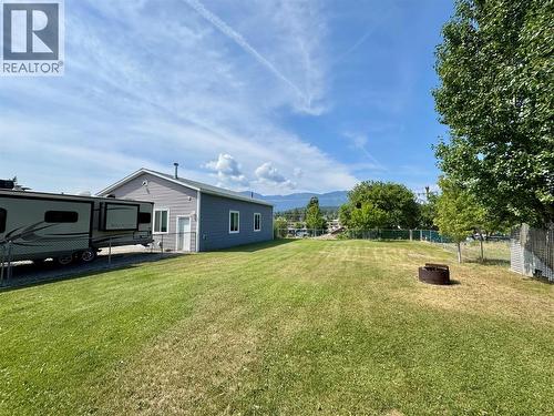 910 5Th Ave Avenue, Invermere, BC - Outdoor