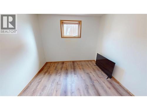 910 5Th Ave Avenue, Invermere, BC - Indoor Photo Showing Other Room