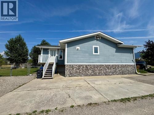 910 5Th Ave Avenue, Invermere, BC - Outdoor