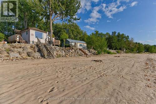115 GREATVIEW TRAIL  Whitewater Region, ON K8A 6W2