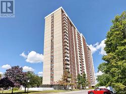 1812 - 205 HILDA AVENUE  Toronto, ON M2M 4B1