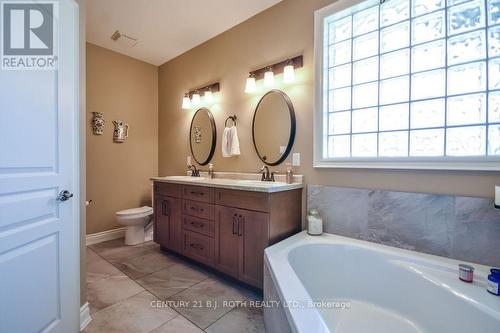 2 Roy Hickling Drive, Springwater, ON - Indoor Photo Showing Bathroom