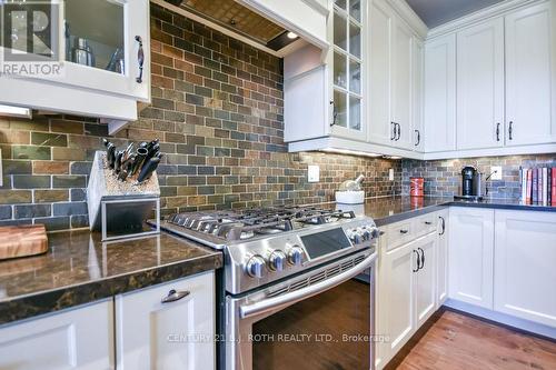 2 Roy Hickling Drive, Springwater, ON - Indoor Photo Showing Kitchen