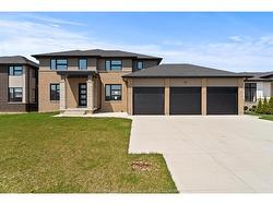 22 GREGORY Avenue  Kingsville, ON N9Y 0C8