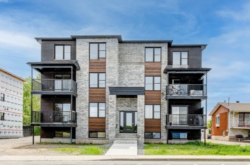 Façade - 5-842 Rue Principale, Saint-Amable, QC - Outdoor With Facade