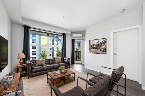 #302-2871 Jacklin Rd, Langford, BC - Indoor Photo Showing Living Room