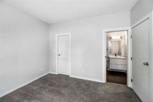 #302-2871 Jacklin Rd, Langford, BC - Indoor Photo Showing Other Room