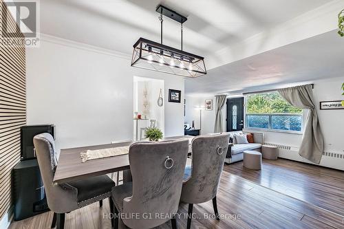 49 Queen Street, Mississauga, ON - Indoor Photo Showing Dining Room