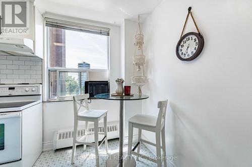 49 Queen Street, Mississauga, ON - Indoor Photo Showing Other Room