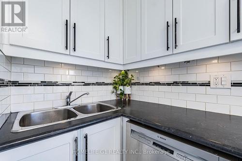 49 Queen Street, Mississauga, ON - Indoor Photo Showing Kitchen With Double Sink