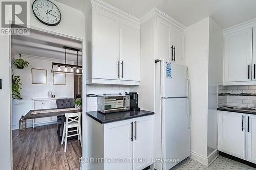 49 Queen Street, Mississauga, ON - Indoor