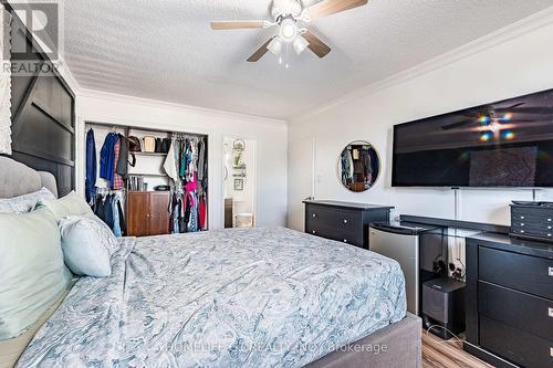 49 Queen Street, Mississauga, ON - Indoor Photo Showing Bedroom
