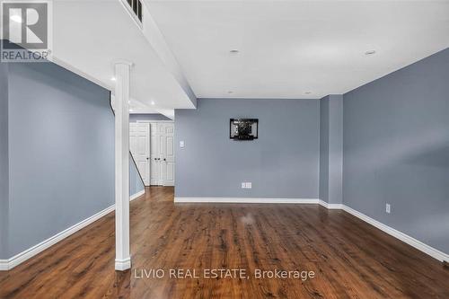 19 Konstantine Court, Hamilton, ON - Indoor Photo Showing Other Room