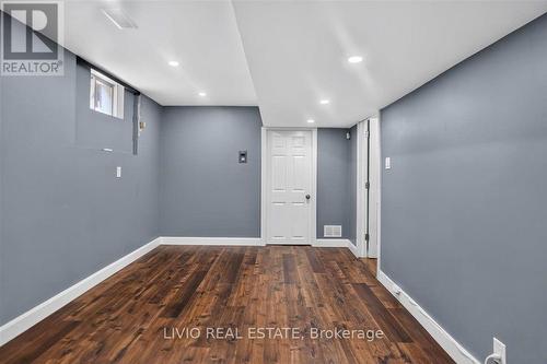 19 Konstantine Court, Hamilton, ON - Indoor Photo Showing Other Room