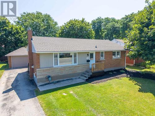 3676 DORCHESTER ROAD  Niagara Falls (Stamford), ON L2J 3A5