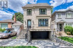 220 JOICEY BOULEVARD Toronto, ON M5M 2V5
