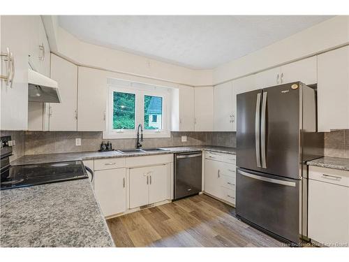 22 Birchcroft Dr, Fredericton, NB 