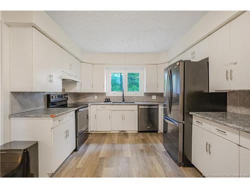 22 Birchcroft Dr, Fredericton, NB 