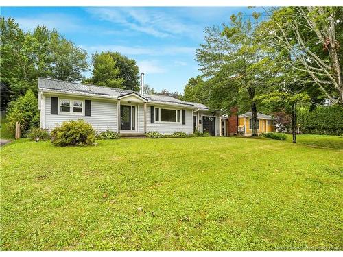 22 Birchcroft Dr, Fredericton, NB 