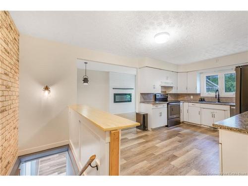 22 Birchcroft Dr, Fredericton, NB 