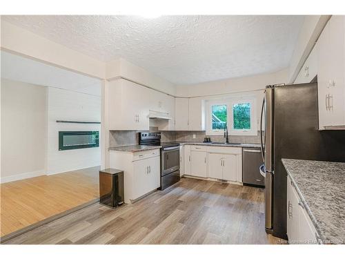 22 Birchcroft Dr, Fredericton, NB 