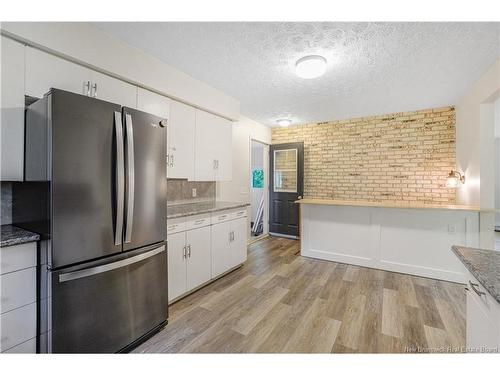 22 Birchcroft Dr, Fredericton, NB 