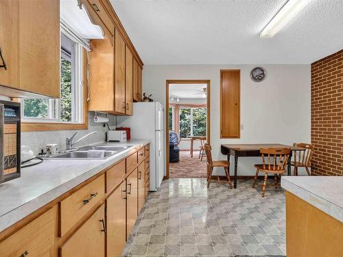 120 North Side Road, Riverport, NS - Indoor Photo Showing Kitchen With Double Sink