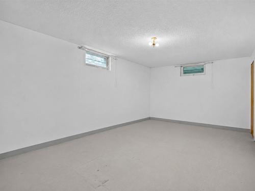 120 North Side Road, Riverport, NS - Indoor Photo Showing Other Room