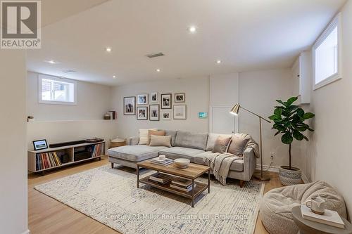 Virtually staged for inspiration - 17 Whitney Place, Kitchener, ON - Indoor