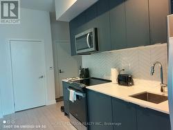 204 - 1606 CHARLES STREET Whitby, ON L1N 0P1