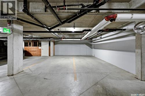 314 142 Pawlychenko Lane, Saskatoon, SK - Indoor Photo Showing Garage