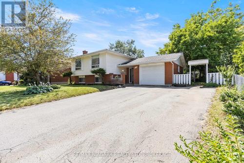 74 WESTWOOD CRESCENT  Welland (Prince Charles), ON L3C 4R3