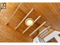 Upstairs bedroom 1. - 